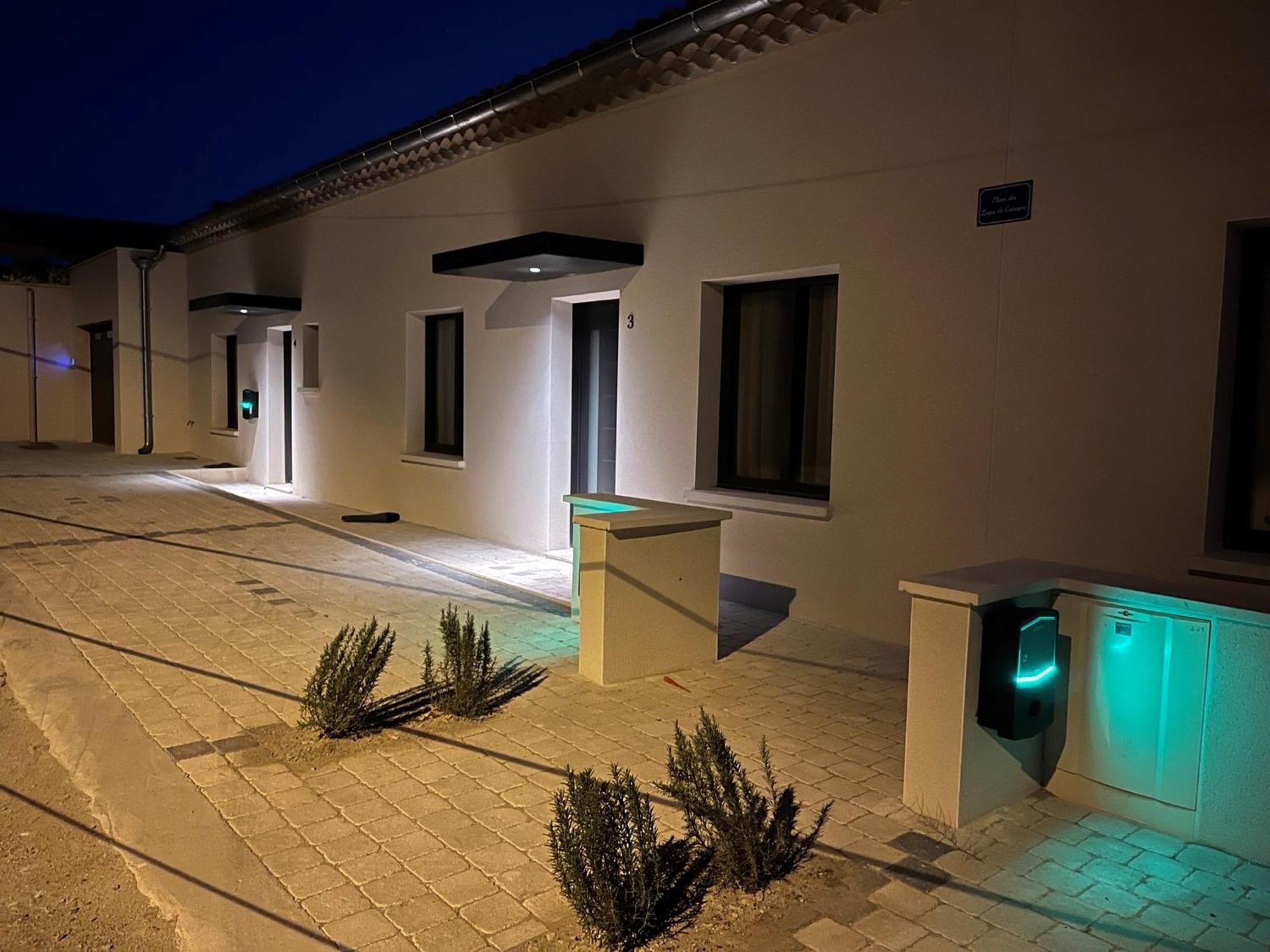 Apartament Les Logis De Cocagne Saint-Rémy-de-Provence Zewnętrze zdjęcie